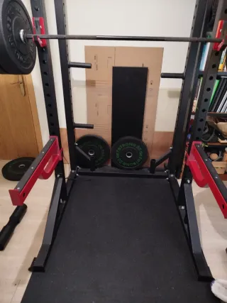 Jaula GetStrong + barra 15 kg + 110 kg discos