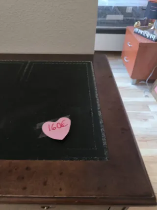 Mesa escritorio antigua madera y cuero