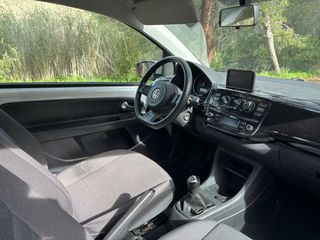 Volkswagen up! 2012