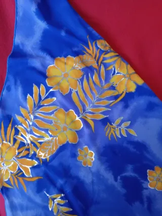 Pareo playero azul y amarillo..con toques dorados