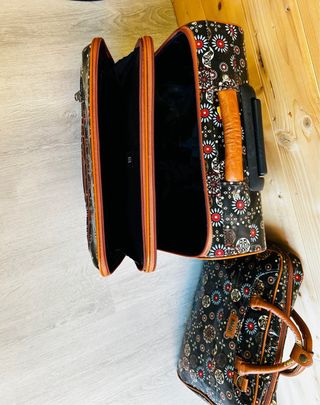 Maleta de cabina con maletín a juego