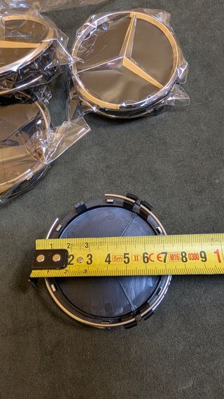 4 Tapabujes Mercedes Benz 75mm NUEVO