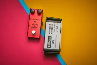 Pedal Chorus Clásico Guitarra Rojo