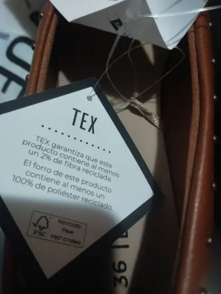 Zapatos planos TEX marrones talla 36.