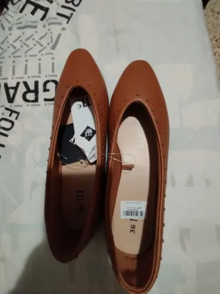 Zapatos planos TEX marrones talla 36.
