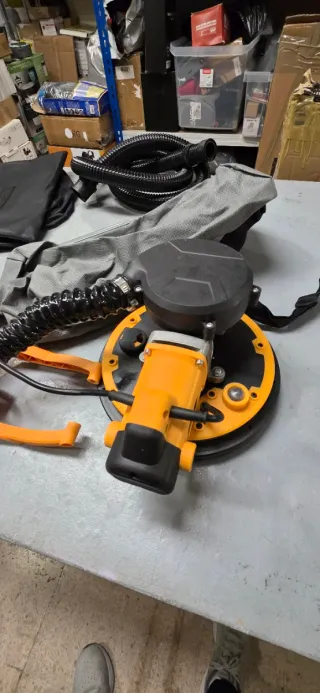 Lixadeira de parede 710W 225mm