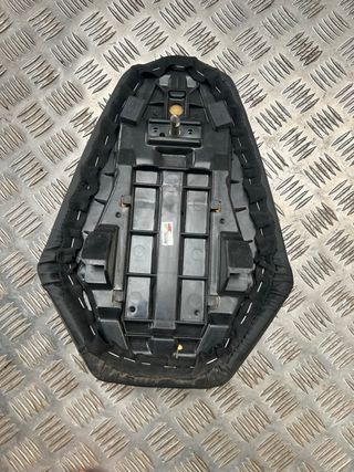 Asiento pasajero KTM Duke 390 2018