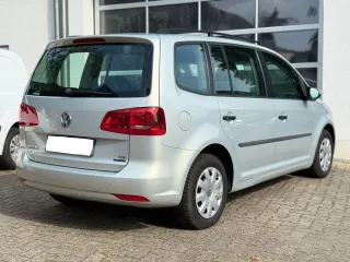 Volkswagen Touran 2011