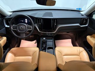 VOLVO XC60 2.0 T6 AWD Recharge Core Auto 2021