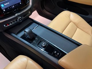 VOLVO XC60 2.0 T6 AWD Recharge Core Auto 2021