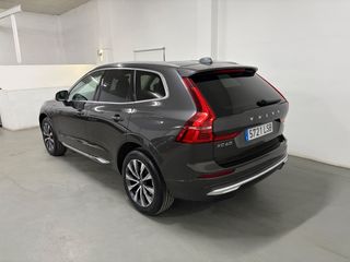 VOLVO XC60 2.0 T6 AWD Recharge Core Auto 2021