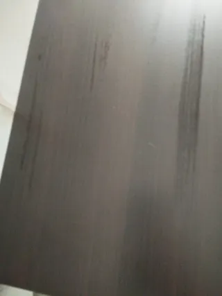 Estantes flotantes negros