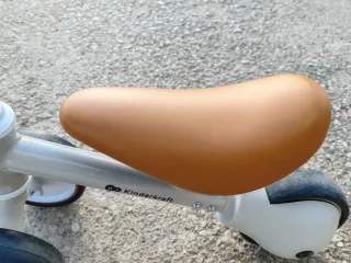 Bicicleta Equilibrio Kinderkraft Cutie