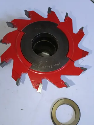 Maquina de carpinteria.fresa número.106