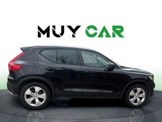 Volvo XC40 D3 Momentum Pro Auto 110 kW (150 CV)