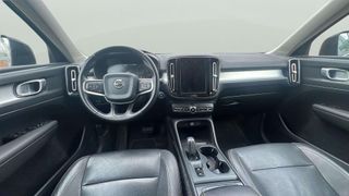 Volvo XC40 D3 Momentum Pro Auto 110 kW (150 CV)