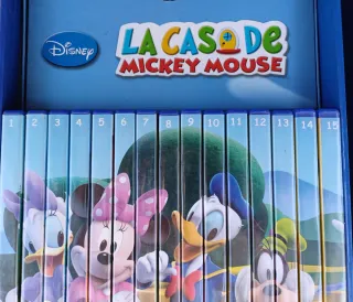 Libros y DVDs "juega y aprende con Mickey y Disney