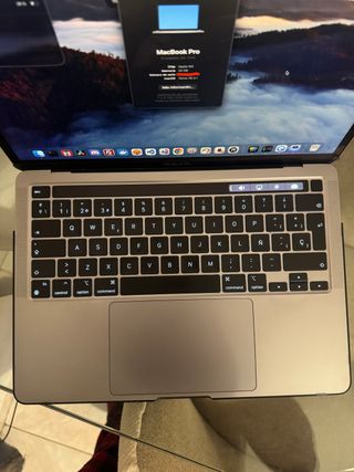 MacBook Pro M2 Gris Espacial