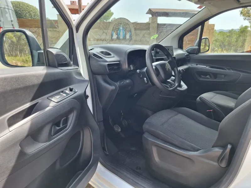 Citroën Berlingo 2021, foto 14