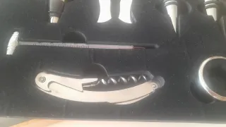 Kit de vino completo y elegante