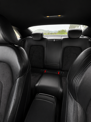 **IMPECABLE** Audi A5 2015. FULL BLACK