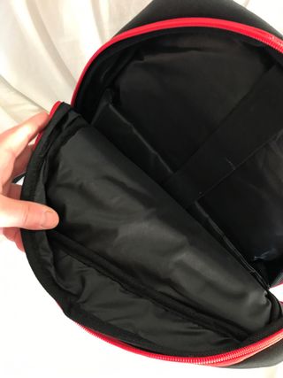 Mochila Lenovo 15 Negra y Roja Nueva