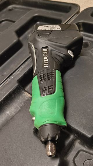 Taladro Hitachi GP10DL + Cargador + Batería