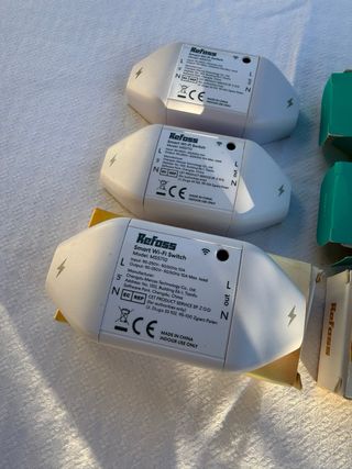 Lote 6 interruptores WiFi domótica: 4 Refoss MSS71
