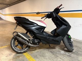 Yamaha Aerox 49cc