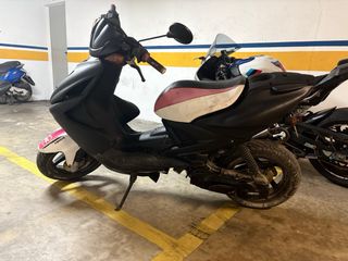 Yamaha Aerox 49cc