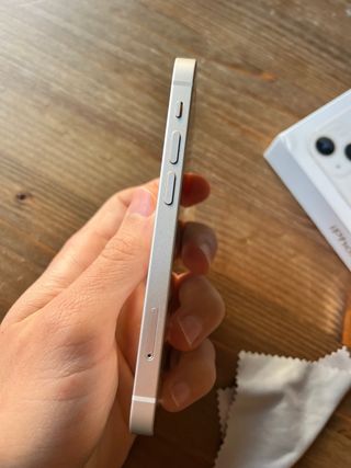 Iphone 13 mini 128 GB COMO NUEVO - Blanco estrella