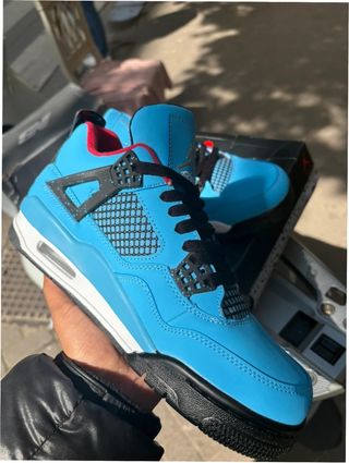 Nike Air Jordan 4 x Travis Scott Talla 41