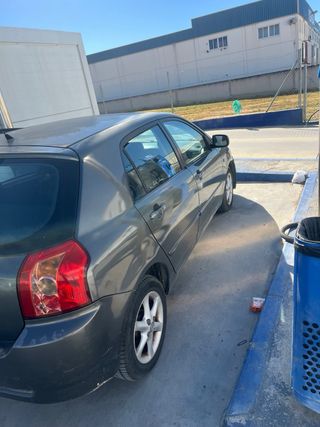 Toyota Corolla 2005
