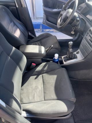 Toyota Corolla 2005