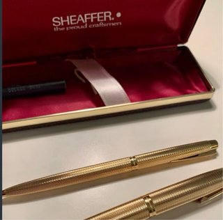 Bolígrafo Sheaffer gold electroplated casing USA