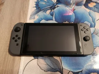 Nintendo Switch Gris V2 + Accesorios
