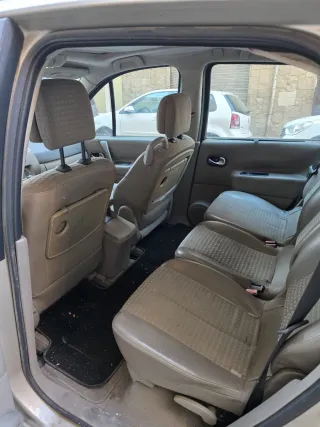 Renault Grand Scenic 2006