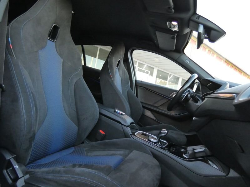 BMW Serie 1 M135i xDrive (F40) 2021, foto 19