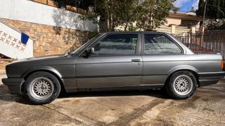 BMW E30 Coupe