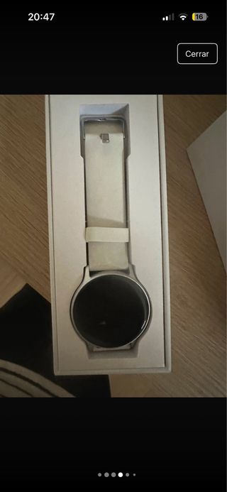 Reloj UMIDIGI Smartwatch Plata y Blanco