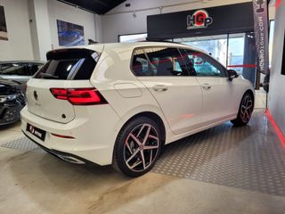 Volkswagen Golf Style