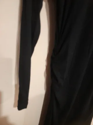 Vestido negro de punto
