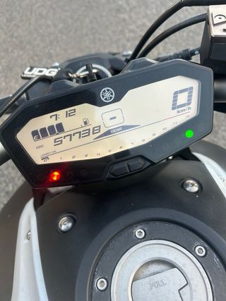 Yamaha MT-07 Blanca