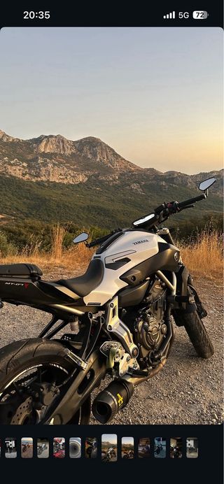 Yamaha MT-07 Blanca