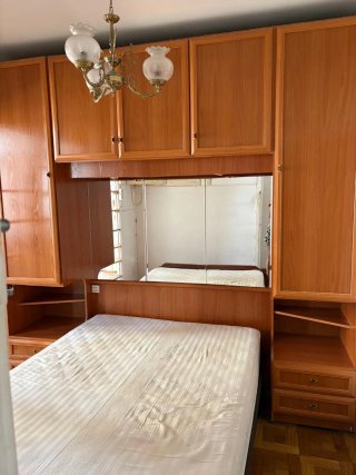 Mueble cabecero con armario