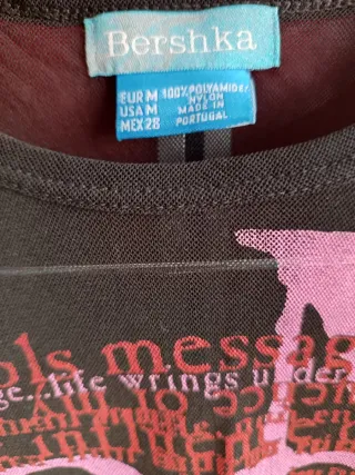 Camiseta Malla Bershka Negra y Rosa