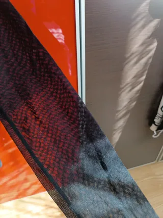 Camiseta Malla Bershka Negra y Rosa