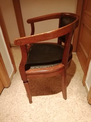 Sillón principios del XX roble y cuero