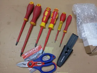 Lote de herramientas electricista