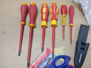 Lote de herramientas electricista